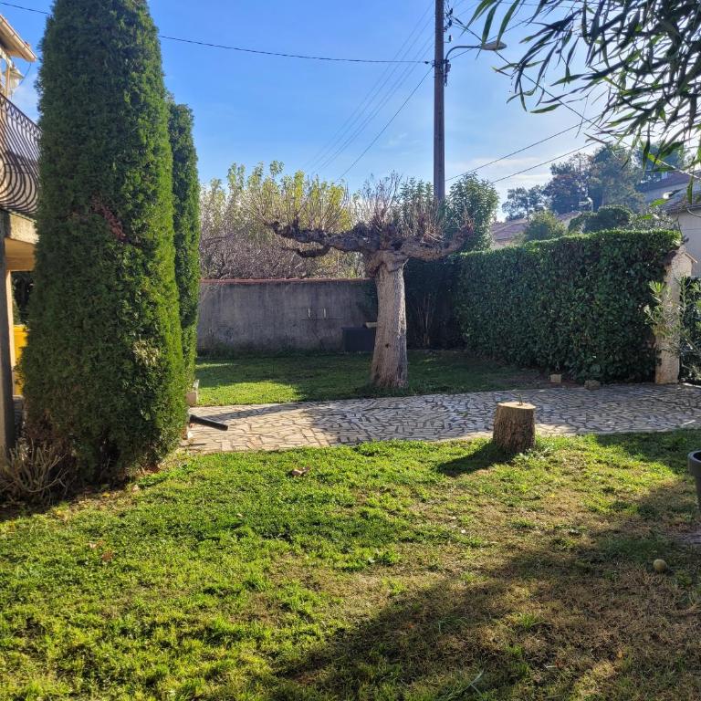 Maison 6 personnes avec jardin - Villa 2 Chambres - 12