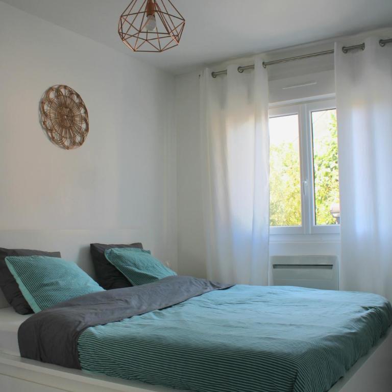 F2 between Cathedral and Basilica - Two-Bedroom Apartment - 2