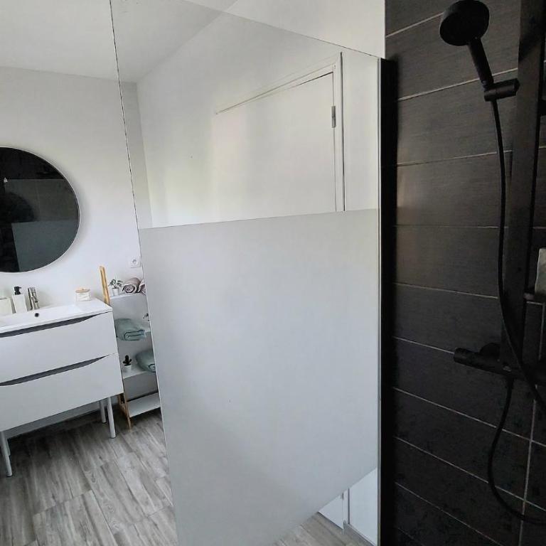 F2 between Cathedral and Basilica - Two-Bedroom Apartment - 23