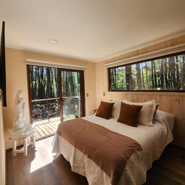 Casa en el Bosque, completa desconexión, Pucón - Three-Bedroom House - 6