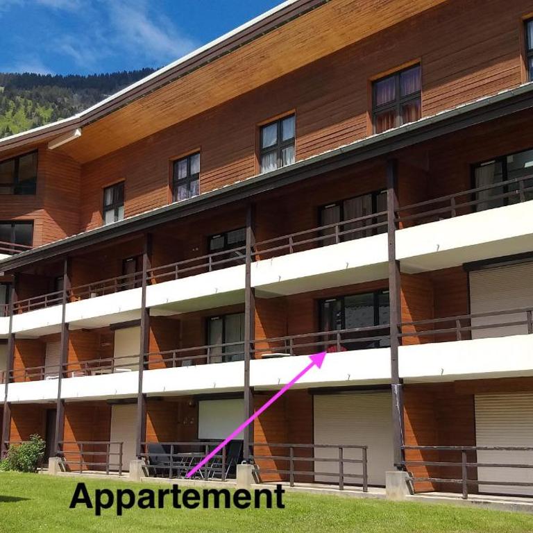 Le Relai S34 - Grand et lumineux studio avec coin montagne 4-6 pers avec WIFI, 50m des pistes, grand balcon exposé SUD, DRAPS NON COMPRIS - Studio - Vue sur Montagne - 13