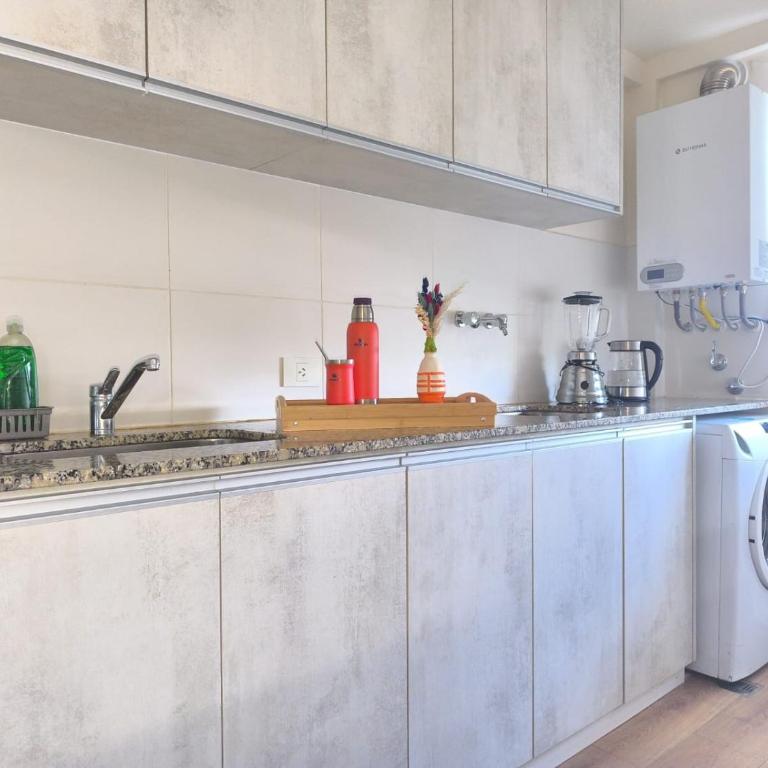 Adelaida - One-Bedroom Apartment - 5