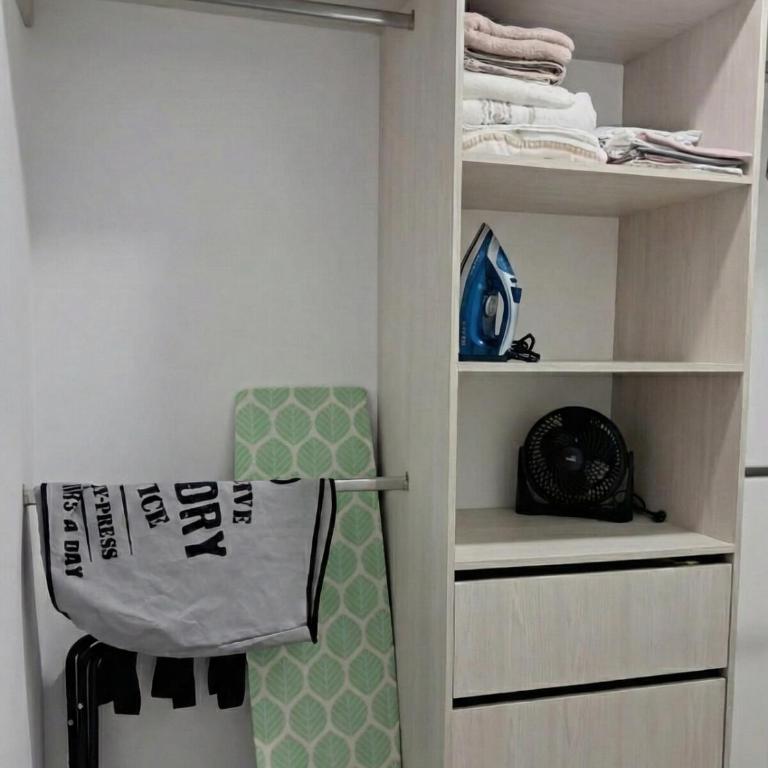 Cómodo apartaestudio - nuevo - excelente ubicación - Apartamento de 1 Dormitorio con balcón y vistas a la ciudad - 17