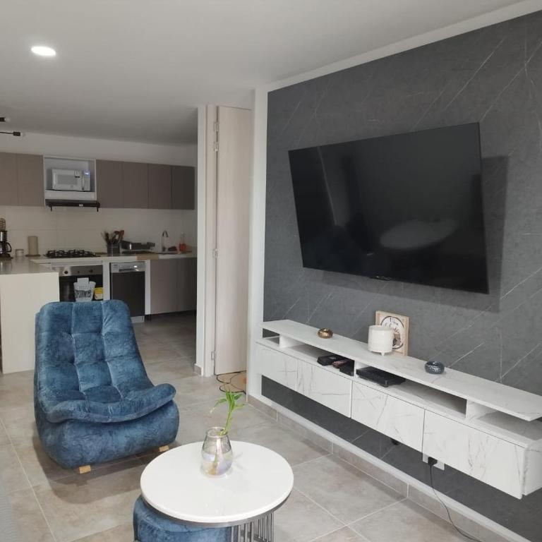 Cómodo apartaestudio - nuevo - excelente ubicación - Apartamento de 1 Dormitorio con balcón y vistas a la ciudad - 6