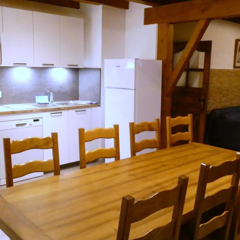Adret - Appartement avec Balcon - 17