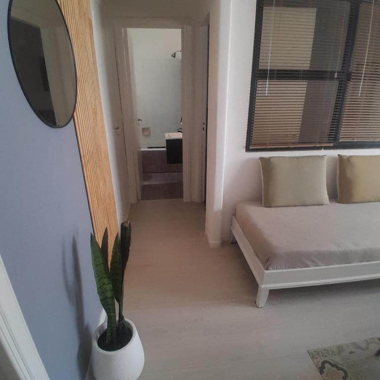 Depto Zona Güemes - Two-Bedroom Apartment - 13