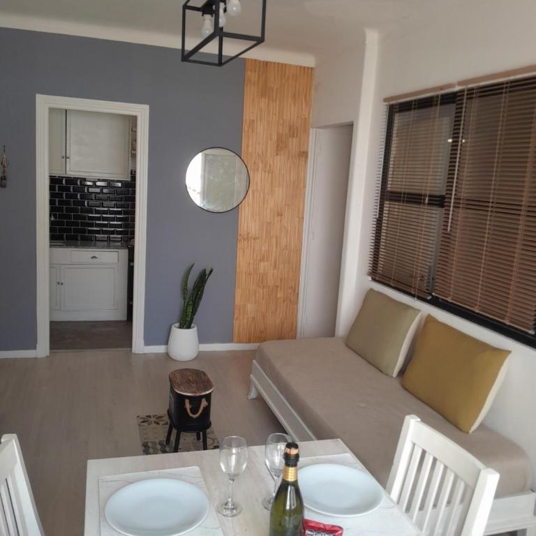 Depto Zona Güemes - Two-Bedroom Apartment - 2