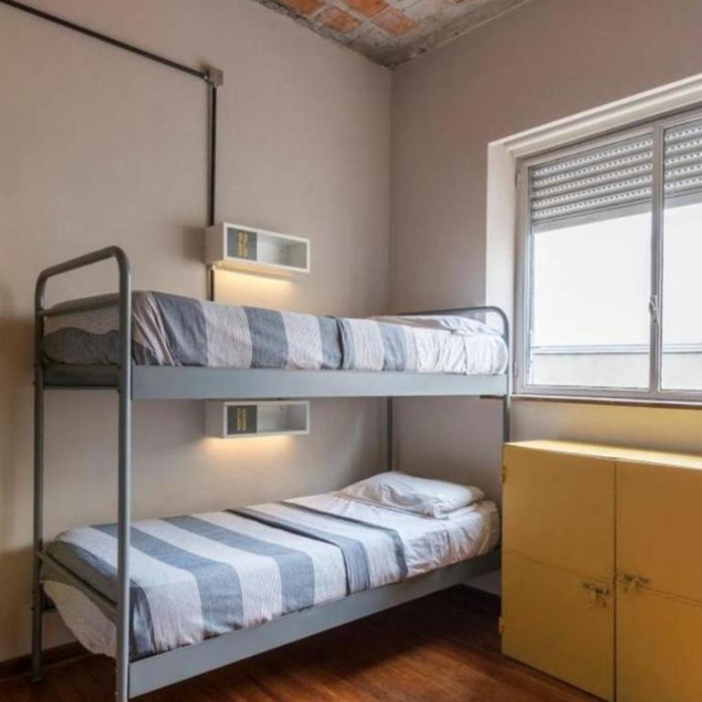 Puerto Limon Hostel - Cama en habitación compartida mixta de 6 camas - 1