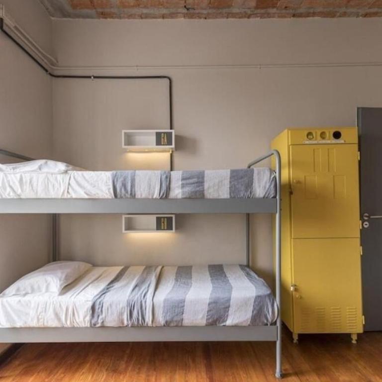 Puerto Limon Hostel - Cama en habitación compartida mixta de 6 camas - 2