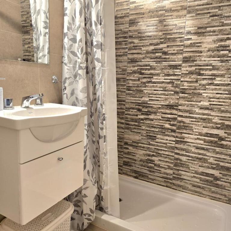 Encantador departamento VIP con cochera cerca del río - Apartamento de 2 dormitorios - 21