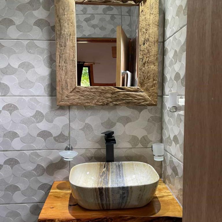 Cabaña Rústica - Sector Pichares - Three-Bedroom Chalet - 10