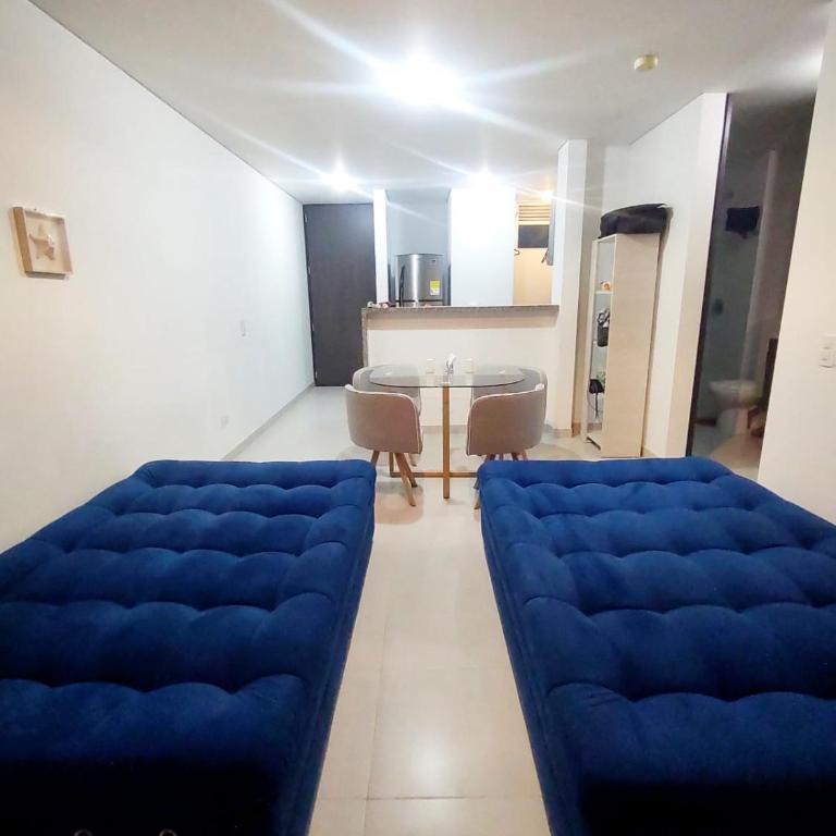 Apartamento de tres habitaciones - Apartment - 2
