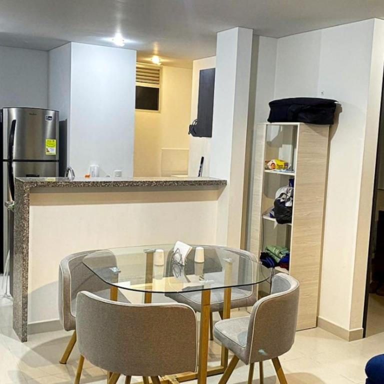 Apartamento de tres habitaciones - Apartment - 6