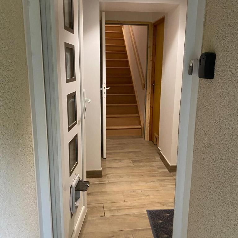 Gîte calme au cœur du Vercors - Appartement 2 Chambres - Vue sur Jardin - 11