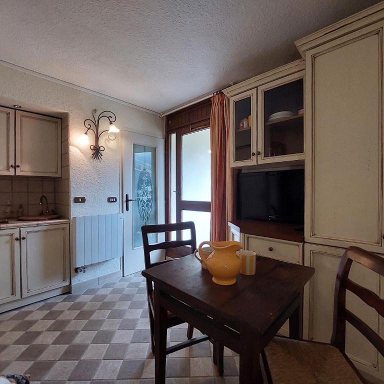 Studio couple 2 pers, ski aux pieds, centre, ascenseur - FR-1-516-226 - Estudio - 1