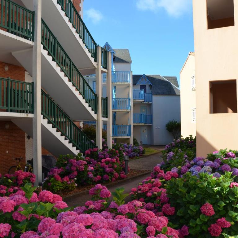 Appartement à Port Bourgenay, vue sur lac, au pied d'un parc aquatique - Appartement 1 Chambre - 3