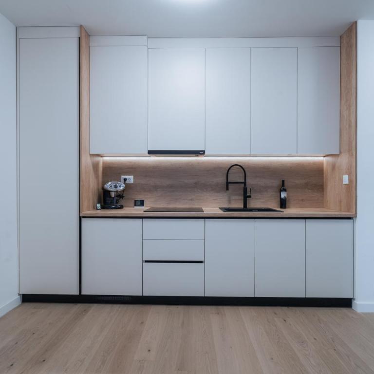 Modern Design Apartment with Parking - Two-Bedroom Apartment - 39