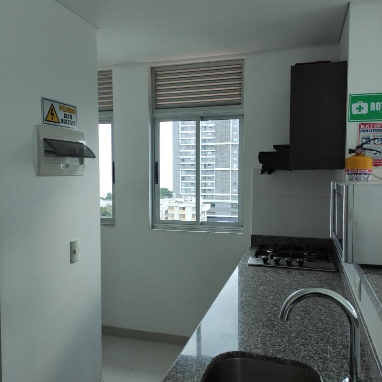 Apartamento de tres habitaciones - Apartment - 22