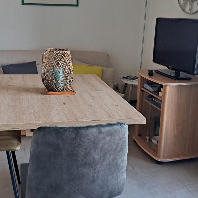 50m des cures accès direct par ascenseur joli studio Gaëlle grand balcon vue dégagée libre jusqu'au 19 octobre - Appartement 1 Chambre - 16