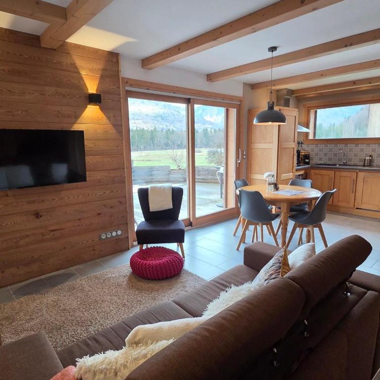 Appartement calme 2 chambres avec terrasse à Samoëns - FR-1-642-77 - Apartamento - 19