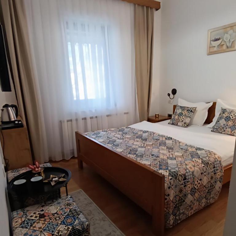 Bed and Breakfast Vijecnica - Double Room - 4