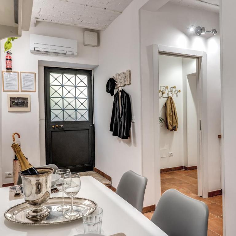 Colosseum Royal Apartment - Appartamento Standard con 2 Camere da Letto - 17