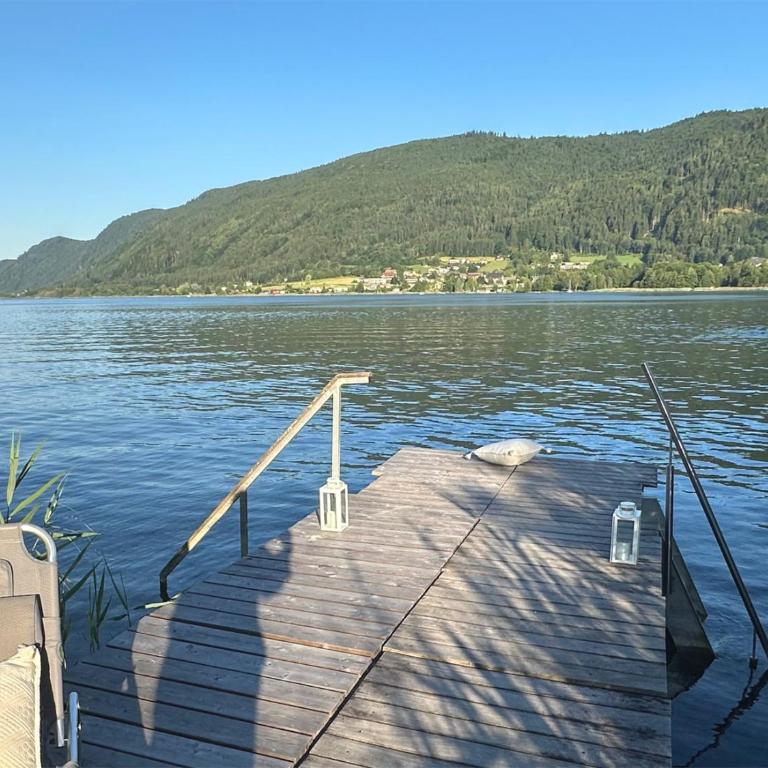 "Haus im Grünen" Ferienhaus mit Sauna direkt am Ossiacher See und an der Gerlitzen Alpe - Haus mit 3 Schlafzimmern - 2