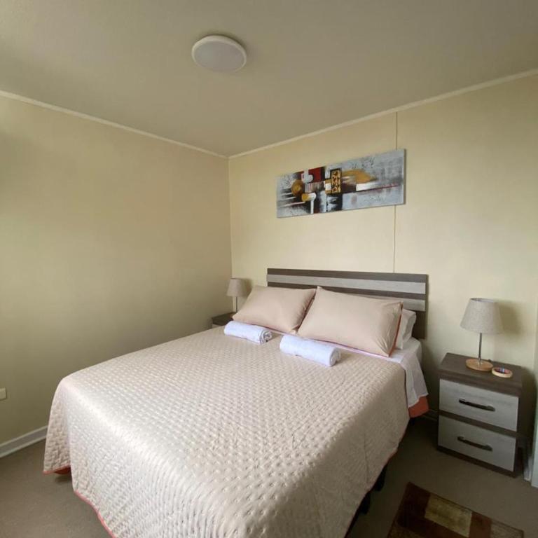 Excelente departamento recién remodelado en Viña Del Mar - Three-Bedroom Apartment - 10