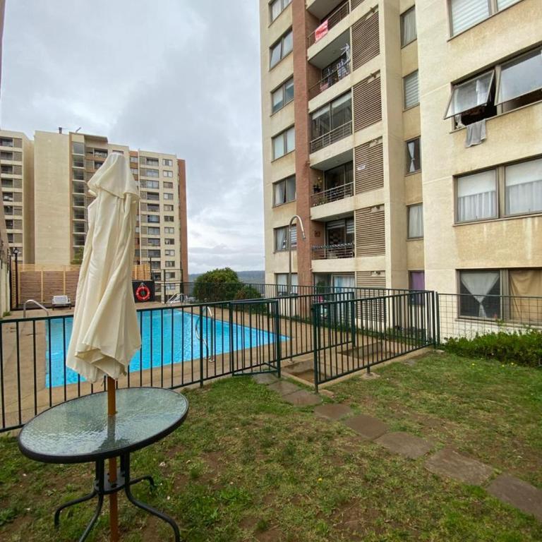 Excelente departamento recién remodelado en Viña Del Mar - Three-Bedroom Apartment - 17