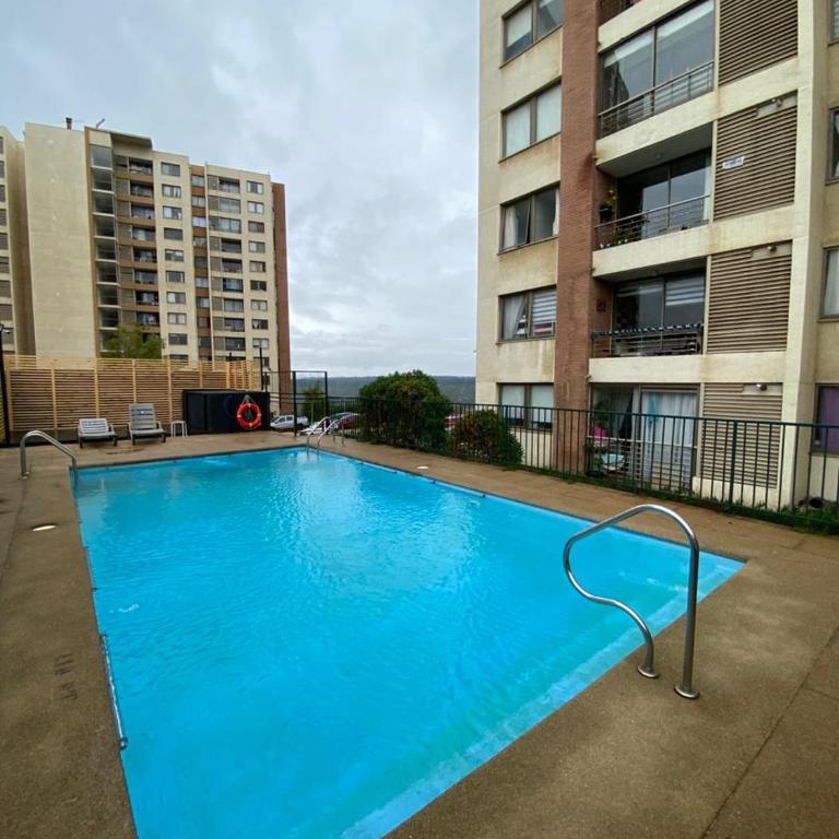 Excelente departamento recién remodelado en Viña Del Mar - Three-Bedroom Apartment - 15