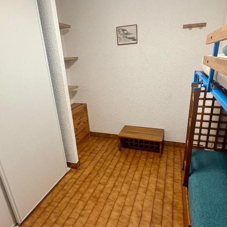 Studio pour 4 avec Wi-Fi illimité, vue mer depuis la terrasse - FR-1-827-40 - Studio - 8