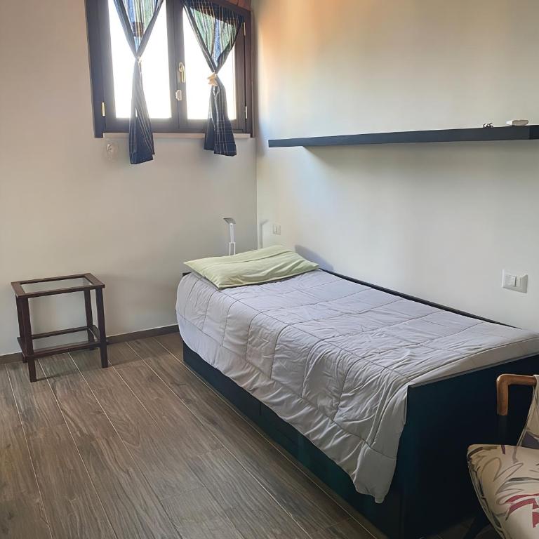 Villa Mirasole - Triple Room with Private Bathroom - 1