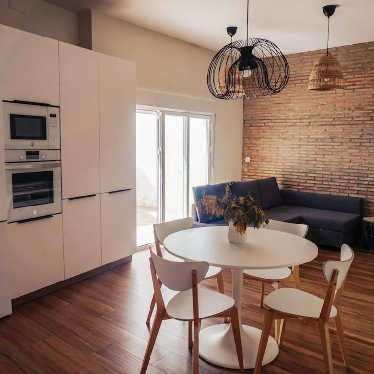 Apartamento en pleno centro de Jerez con patio privado - Apartamento de 1 dormitorio - 11