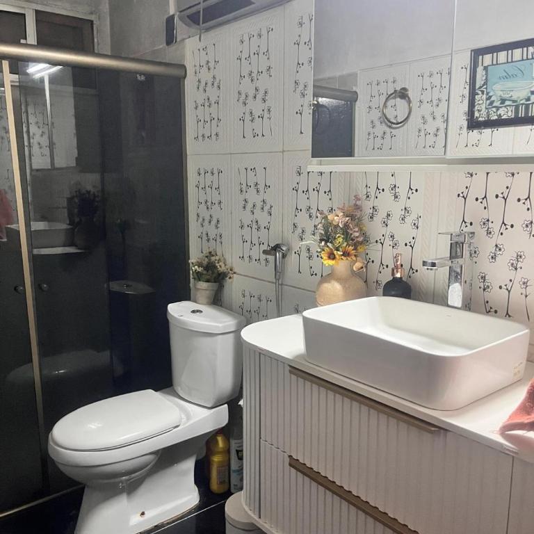 Chuy home - Three-Bedroom House - 18