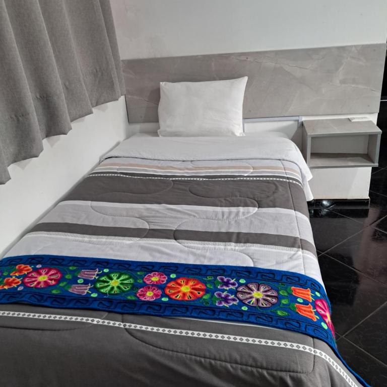 HOSTAL La RASA - Habitación Deluxe con 2 camas grandes - 2