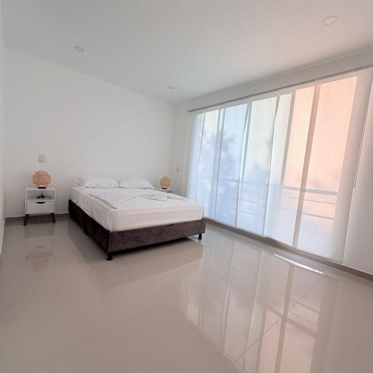 Apartamento con piscina y Aire Acondicionado en Anapoima centro - Apartamento de 3 dormitorios - 8