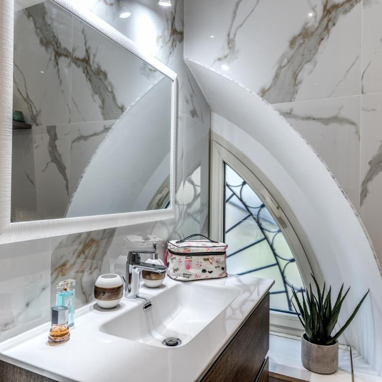 Colosseum Royal Apartment - Appartamento Standard con 2 Camere da Letto - 34