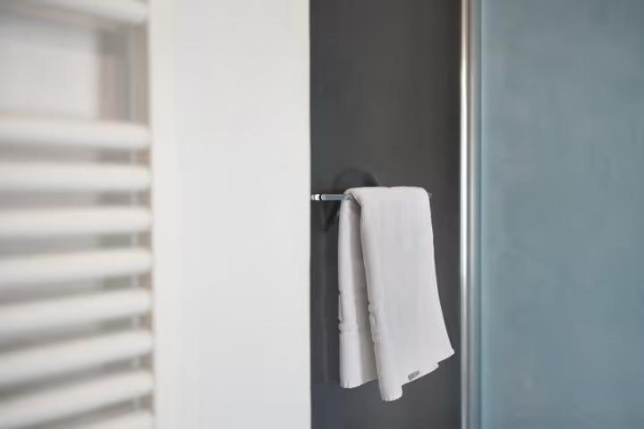 Residenza Amé Peschiera del Garda - Ampia Camera Matrimoniale - 16
