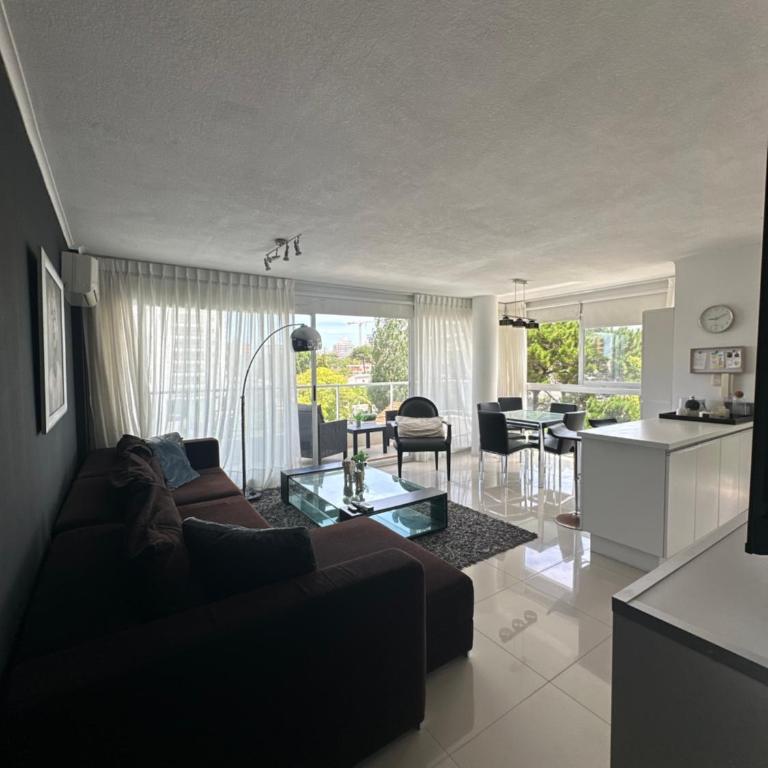 Departamento alquiler punta del este - Two-Bedroom Apartment - 2