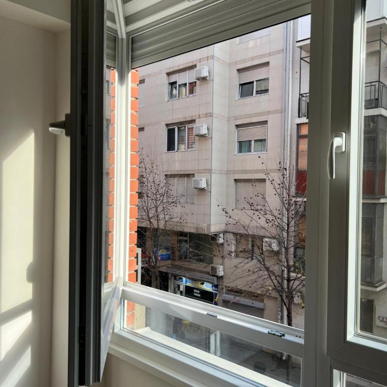 Tesla Lux Apartman - One-Bedroom Apartment - 3