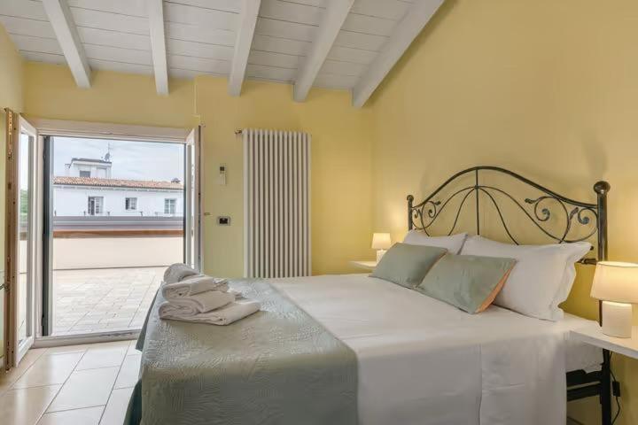 Residenza Amé Peschiera del Garda - Camera Deluxe - 8