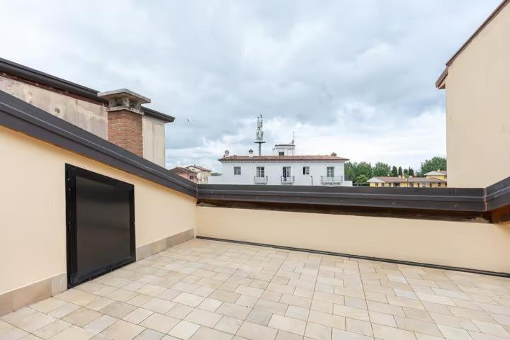 Residenza Amé Peschiera del Garda - Camera Deluxe - 11