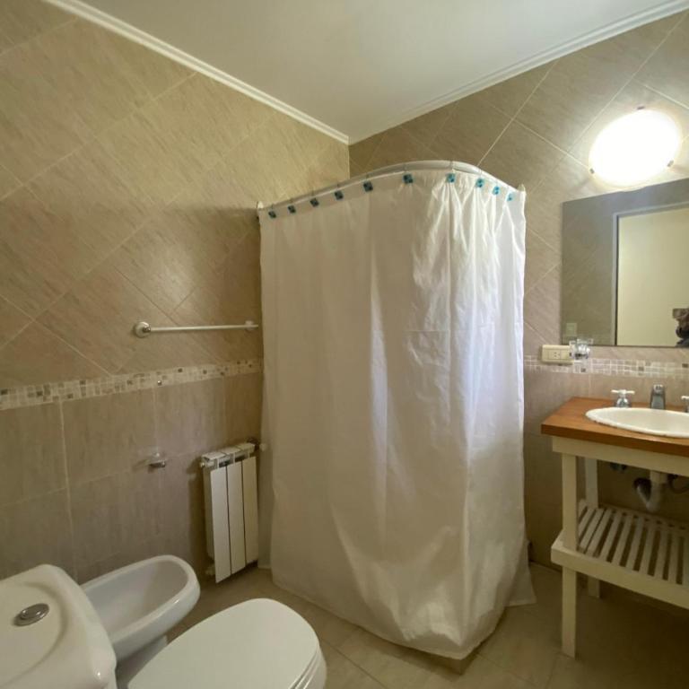 Hermosa Casa en Pinamar Norte, 3 cuadras de la playa - Casa de 3 dormitorios - 15