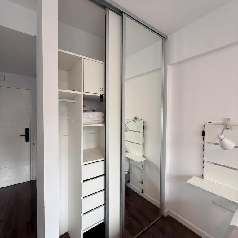 Monoambiente en pleno Centro, zona Obelisco - Apartamento de 1 dormitorio - 10