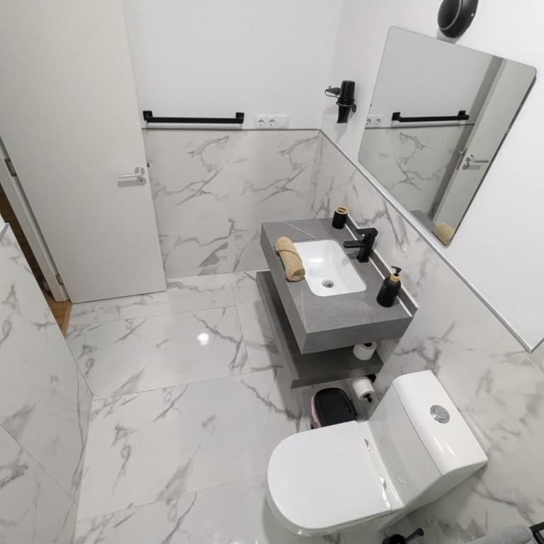 "Habitaciones Confort La Cuesta" - Habitación Doble con baño privado - 6