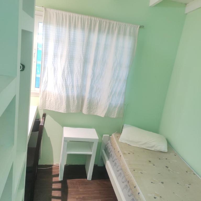 Alquilo casa Valeria del Mar hasta 8 personas - Casa de 4 dormitorios - 28