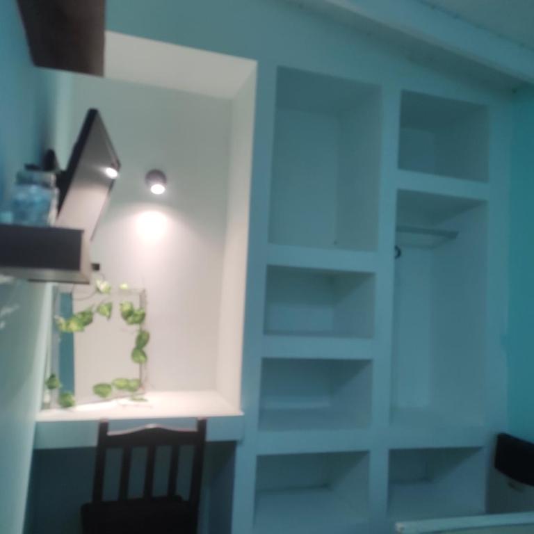 Alquilo casa Valeria del Mar hasta 8 personas - Casa de 4 dormitorios - 31