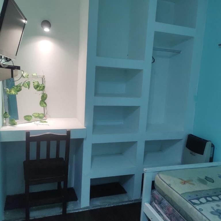 Alquilo casa Valeria del Mar hasta 8 personas - Casa de 4 dormitorios - 34