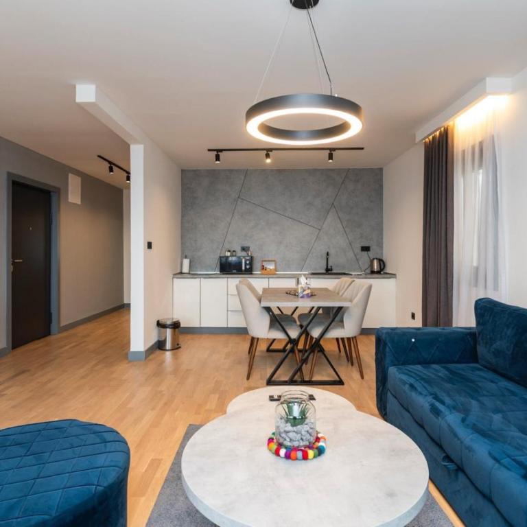 Crystal Apartments Old Town Sarajevo - Deluxe One-Bedroom Apartment - 6