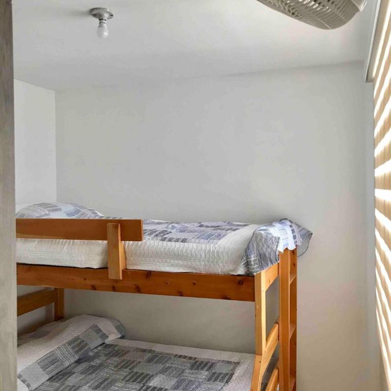Apto con balcón con vista verde y 4 piscinas - Apartamento de 3 dormitorios - 11
